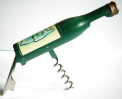 TIRE BOUCHON DECAPSULEUR En Forme De Bouteille De VIN ( Vert) - Bottle Openers