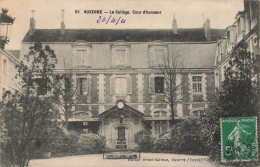 Auxerre * Le Collège * La Cour D'honneur * école - Auxerre