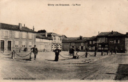 N°119016 -cpa Givry En Argonne -la Place- - Givry En Argonne