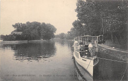 Boulogne Billancourt          92      Le Barrage De Suresnes.  Bateau.      (voir Scan) - Boulogne Billancourt