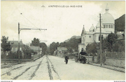 CPA - 76 - AMFREVILLE LA MI-VOIE - Facteur - Attelage - Darnétal