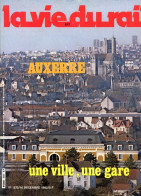 LA VIE DU RAIL N° 1872 1982  Auxerre Une Ville Une Gare ,  Revue Trains - Trains