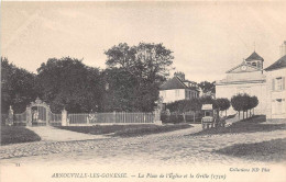 VAL D'OISE  95  ARNOUVILLE LES GONESSE - LA PLACE DE L'EGLISE ET LA GRILLE - Arnouville Les Gonesses