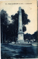 CPA Foret De Senart La Pyramide FRANCE (1371268) - Sénart