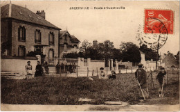 CPA Angerville Route D'Ouestreville FRANCE (1371530) - Angerville