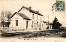 CPA Angerville La Gare FRANCE (1371539) - Angerville