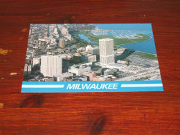 66712-              MILWAUKEE, WISCONSIN - Milwaukee