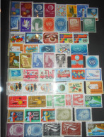 Etats-unis Collection , 59 Timbres Neufs Nations Unis Faciale 6,30 $ Environ 5,70 Euros - Collezioni & Lotti