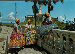 BRASIL - BAHIA - Grupo Em Trajes Típicos - Salvador De Bahia