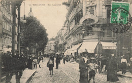 Toulouse * La Rue Lafayette * Commerces Magasins - Toulouse