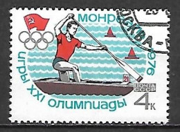 URSS  /  RUSSIE    -    1976  . CANOE   /  KAYAK    -    Oblitéré . - Kanu