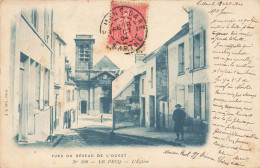 Le Pecq * Rue Et Place De L'église Du Village - Le Pecq