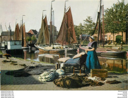 (LAN) Photo Cpsm Grand Format SPAKENBURG état Impeccable, Neuve Et Vierge...After The Fishing Season - Spakenburg