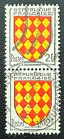 FRA1003Ux2v2 - Armoiries De Provinces (VII) - Angoûmois - Pair Of 2 F Used Stamps - 1954 - France YT 1003 - 1941-66 Escudos Y Blasones