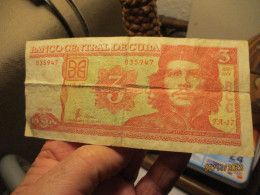 Ancien Billet De Banque Republica De Cuba  Ernesto Che Guevara 3 Pesos 2004 - Cuba