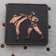 Karate  YUgoslavia Vintage Pin - Judo