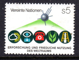 UNITED NATIONS VIENNA - 1982 SPACE EXPLORATION CONFERENCE STAMP FINE MNH ** SG V26 - Unused Stamps