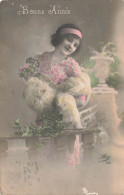 ENFANT - Bonne Année - Une Fillette Avec Une Robe Ressemblant à Une Rose - Carte Postale Ancienne - Autres & Non Classés