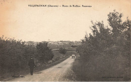 Villefagnan * Route De Ruffec Et Panorama Du Village * Villegaois Automobile Ancienne - Villefagnan