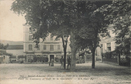 St Amour * Grande Place De La Chevalerie * Hôtel Du Commerce Et Café De La Chevalerie LAURENT - Autres & Non Classés