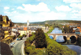 24 - Montignac Sur Vézère - Vue Générale, Le Château Et Le Pont Sur La Vézère - Montignac-sur-Vézère