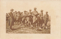 Sissonne * Carte Photo * Groupe De Militaires Soldats * 1937 - Sissonne