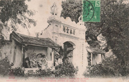VIET NAM - Tonkin - Hanoï - Jardin De La Ville - Petite Pagode Devant La Cage Aux Ours - Carte Postale Ancienne - Viêt-Nam