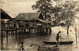 PC MALAYSIA, PASIR PANIANG, MALAY HOUSE, REAL PHOTO POSTCARD (b1628) - Malaysia