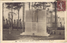 14 - Deauville (Calvados) - Plage Fleurie -  Le Monument Aux Morts - Deauville