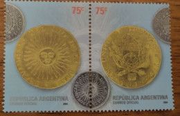 ARGENTINA - AÑO 2004 - NUMISMATICA PAR HORIZONTAL SE-TENANT - SERIE MNH - Nuevos