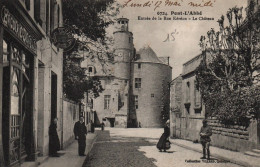 Pont L'abbé - Entrée De La Rue Kéreon Et Le Château - Commerce Magasin Broderie Dentelles PICHAVANT - Pont L'Abbe