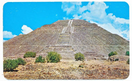 CPSM / CPM 8.5 X 14 Mexique (19) San Juan Terotihacan  Pyramide Du Soleil 200 M De Base Et 40 M De Haut - Mexique