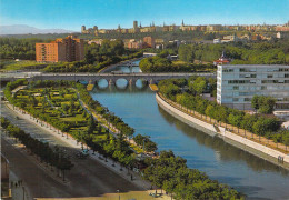 Madrid - Vue Panoramique Du Manzanares - Madrid