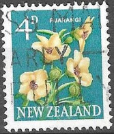 NEW ZEALAND #  FROM 1960-63 STAMPWORLD 413 - Used Stamps