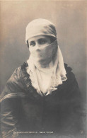 ¤¤   -   TURQUIE  -  CONSTANTINOPLE   Carte-Photo D'une Dame Turque En 1918   -  Femme Voilée    -   ¤¤ - Turkey