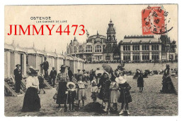 CPA - OSTENDE En 1910 - LES CABINES DE LUXE ( Plage Bien Animée ) - Oostende