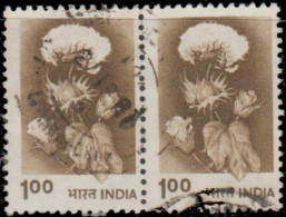 Inde 1983. ~ YT 781 Paire - Coton - Oblitérés