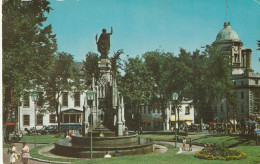 Monument De La Foi A La Place D'Armes, Quebec Faith Monument At Place D'Armes - Québec - La Cité