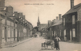 Brinon Sur Sauldre * Voiture à Chiens , Attelage à Chien * Grande Rue * Villageois - Brinon-sur-Sauldre