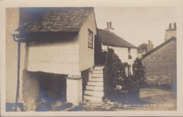 ROYAUME-UNI ANGLETERRE CUMBERLAND/WESTMORLAND HAWKSHEAD OLD PILLARED HOUSE - Hawkshead