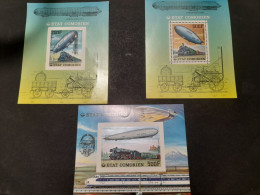 COMORES (ARCHIPEL) 3 BLOCS FEUILLETS  Zeppelin  ETAT NEUF 科摩罗（群岛）3 块纸质齐柏林飞艇全新状况  3 SHEETS - Mezclas (max 999 Sellos)