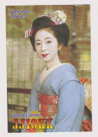 Young Woman, Japan Geisha Young Woman With Traditional Dress, Vintage Photo Postcard RPPc (L66960) - Pin-Ups