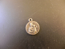 Old Pilgrim Medal Portugal - Jesus + Maria - Non Classés