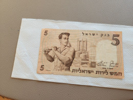 Israel-5 LIROT LABOURER-(1958)-(BLACK NUMBER)-(134)-(301935-ח/1)-Middle Crease And Stain-BANK NOTE - Israel