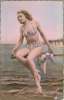 PIN UPS - Décor Maritime. - Pin-Ups