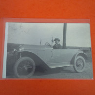 CARTE PHOTO AUTOMOBILE A IDENTIFIER - Voitures De Tourisme