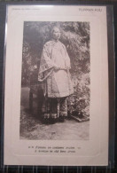 Chine Yunnan Fou Femme Costume Ancien  Cpa - Chine