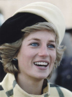 2 X Princess Diana Great Brittain    ( Rood 6148 - Royal Families
