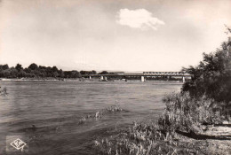 68 Haut Rhin CPSM - Le Rhin Près De NEUF-BRISACH - Le Nouveau Pont - 1956 - Neuf Brisach