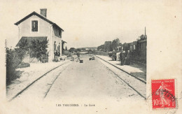 Les Verchers * 1909 * La Gare * Train Wagons Machine Locomotive * Ligne Chemin De Fer Maine Et Loire * Voyageurs - Other & Unclassified